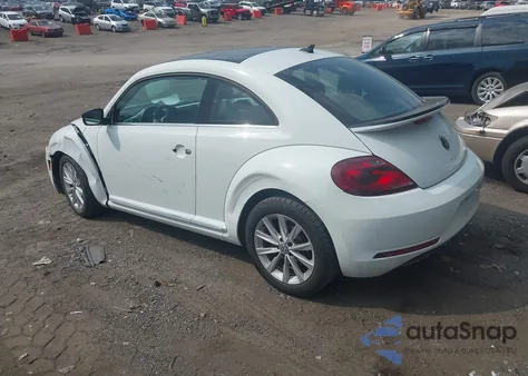 2019 Volkswagen Beetle 2.0T Se из США, поврежденный, VIN 3VWJD7AT5KM701009